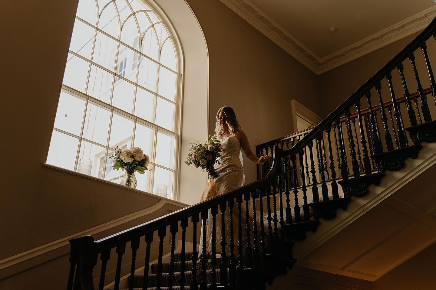 Did you know the word photography means ‘writing with light’? When looking for a venue be sure to take note of the light in rooms, large windows are gold to us togs. As a professional technically I can master lower light levels with a pop of flash but natural day light will always be a photographers dream. ❤️